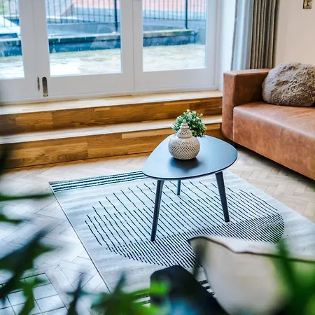 Penthouse With Private Roof Terrace Apartment York