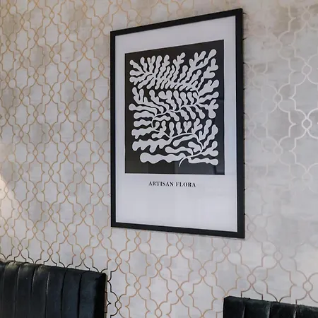 Penthouse With Private Roof Terrace Appartamento