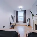 Penthouse - Private Rooftop Daire