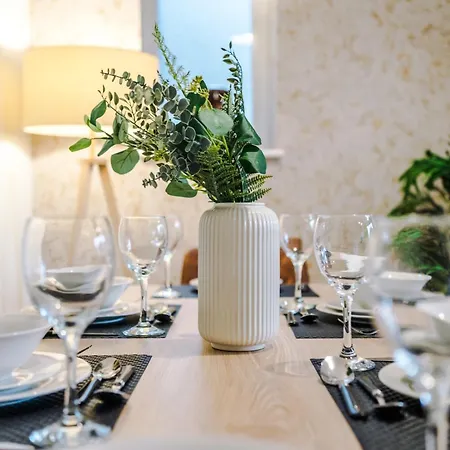 Penthouse With Private Roof Terrace