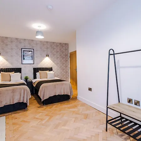 Апартаменты Penthouse With Private Roof Terrace